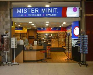 Serrurier Mister Minit Trignac Auchan 0